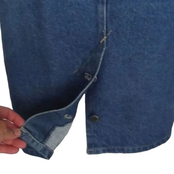 Vintage Denim Skirt, 41" Waist, Butttoned Vent, Pockets, Blue, Knee length - Picture 6 of 15
